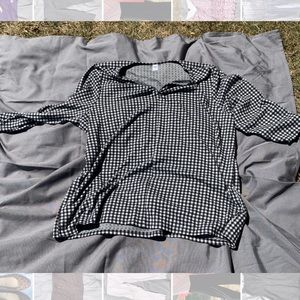 Checkered long sleeve  blouse